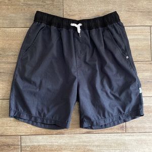Men’s Vuori Kore Shorts Size Large